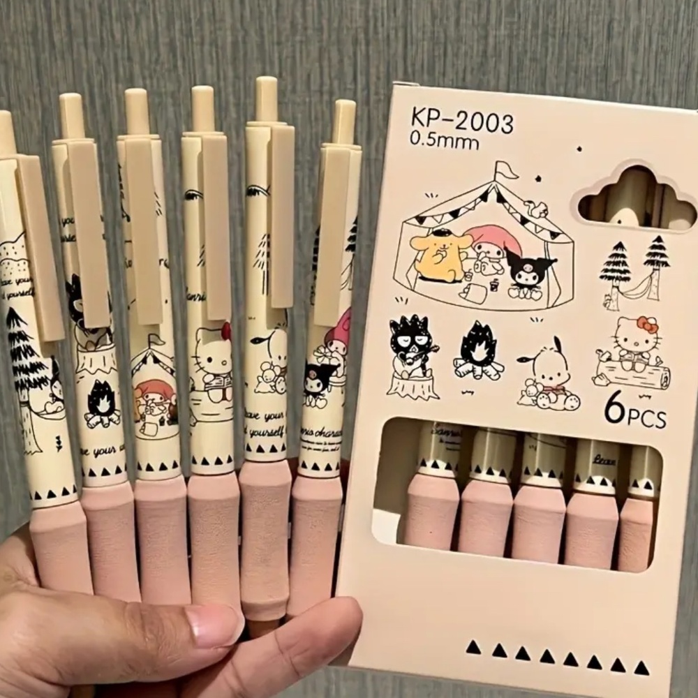 NIB! Hello Kitty and Friends Set of 6 Pens with Foam Rubber Grip!